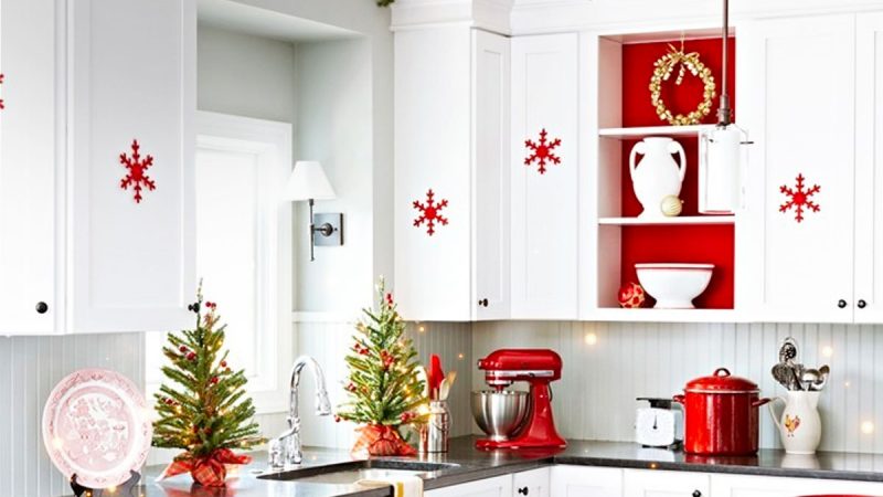 How to Accessorize Your Kitchen for the Holidays